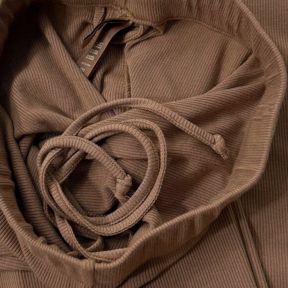 SKIMS Soft Lounge Sleep Set Team USA Sienna XXS - Picture 8 of 11